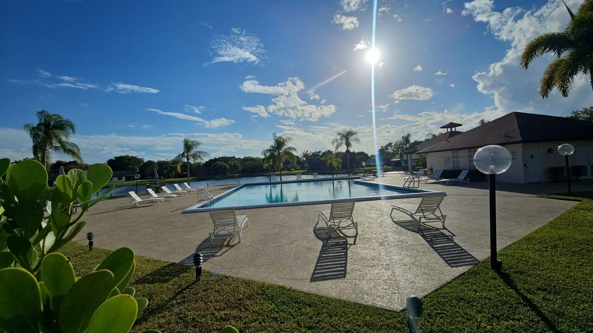 862 SW 118th Ter, Davie, FL 33325 Photo