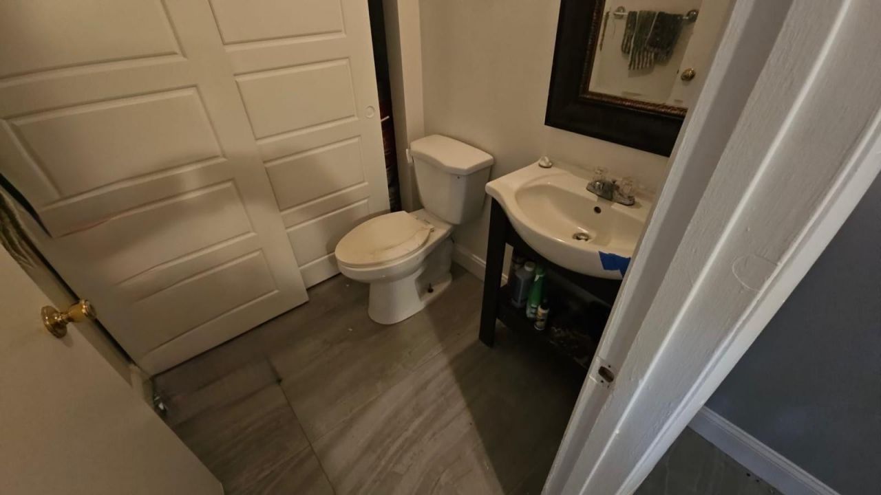 862 SW 118th Ter, Davie, FL 33325 Photo