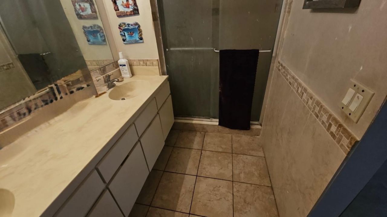 862 SW 118th Ter, Davie, FL 33325 Photo