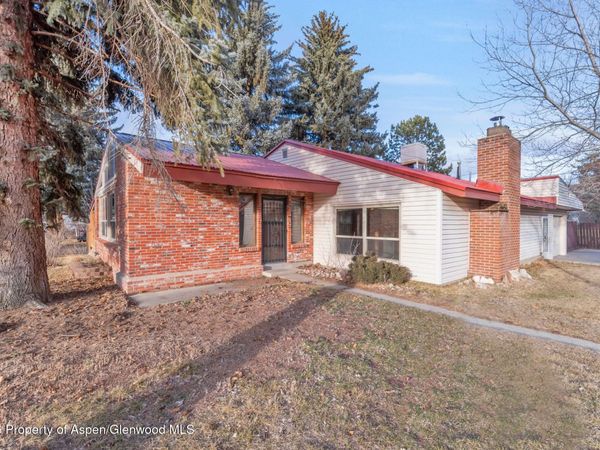 805 Rose Street, Craig, CO 81625