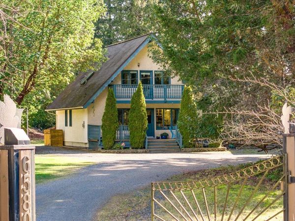 6580 Phantom Rd , Lantzville, BC V0R 2H0