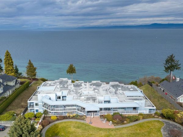 431 Crescent Rd W, Unit 103, Qualicum Beach, BC V9K 2K2