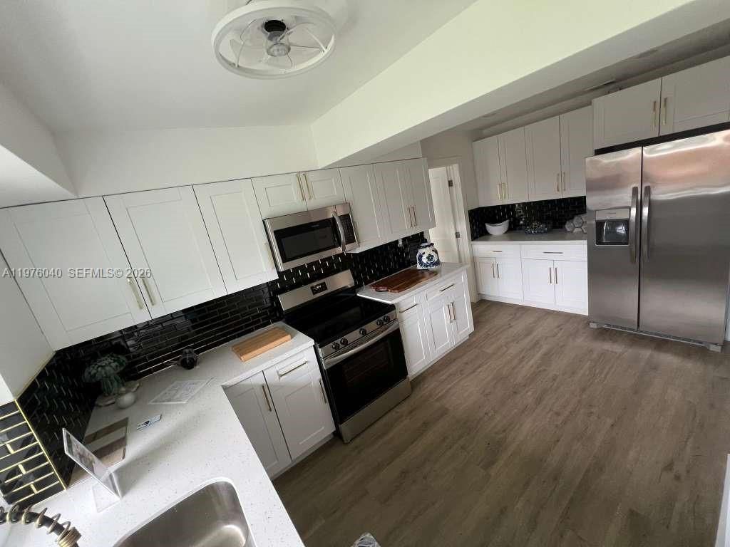 6220 NW 19th St, Sunrise, FL 33313 Photo