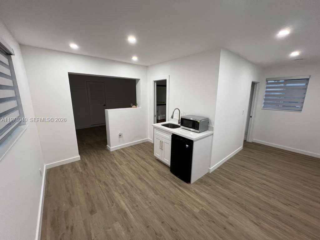 6220 NW 19th St, Sunrise, FL 33313 Photo