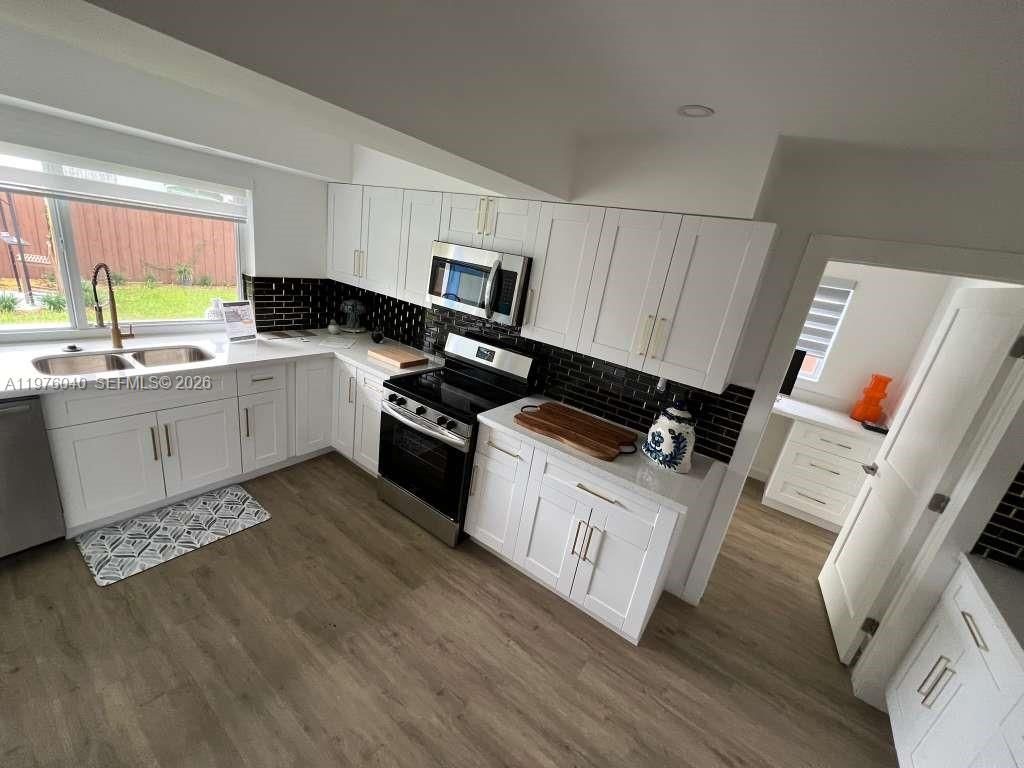 6220 NW 19th St, Sunrise, FL 33313 Photo