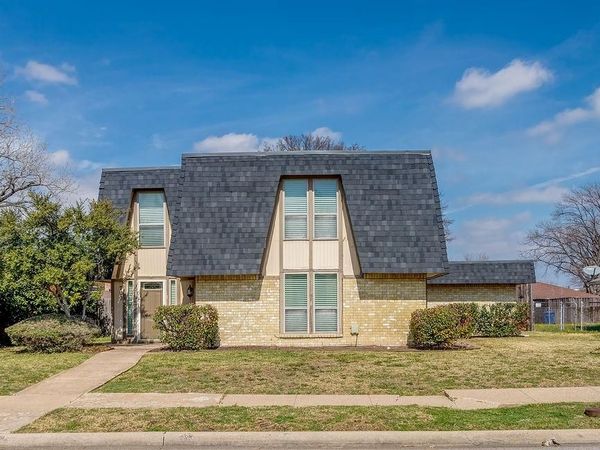 709 Royal Oaks Drive , Garland, TX 75040