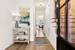 1017 Crooked Stick Court photo 4