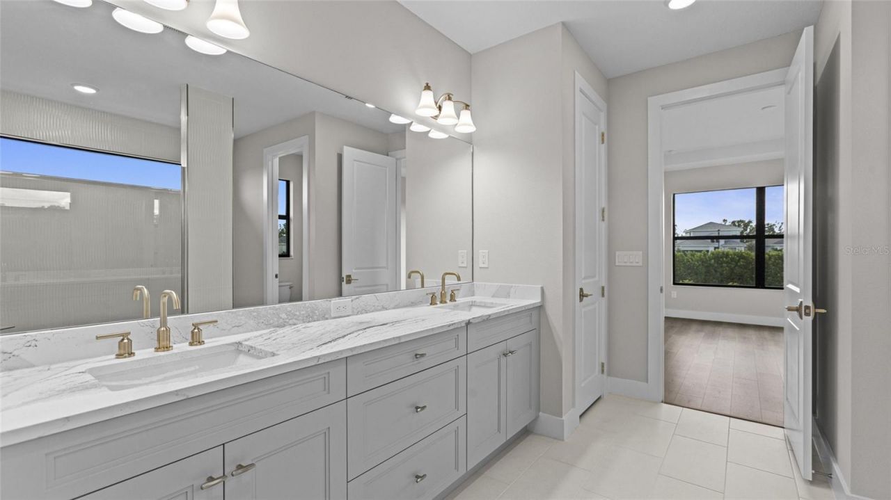 18139 Cresswind Terrace, Lakewood Ranch, FL 34211 Photo