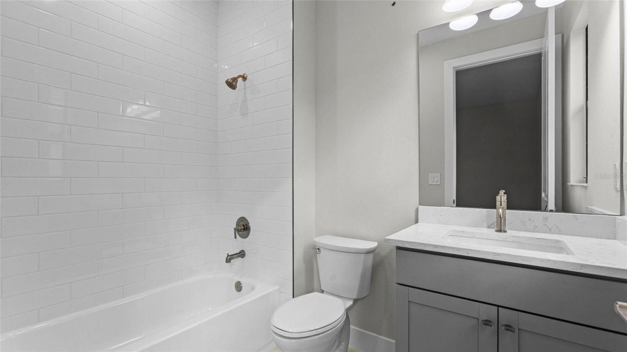 18139 Cresswind Terrace, Lakewood Ranch, FL 34211 Photo