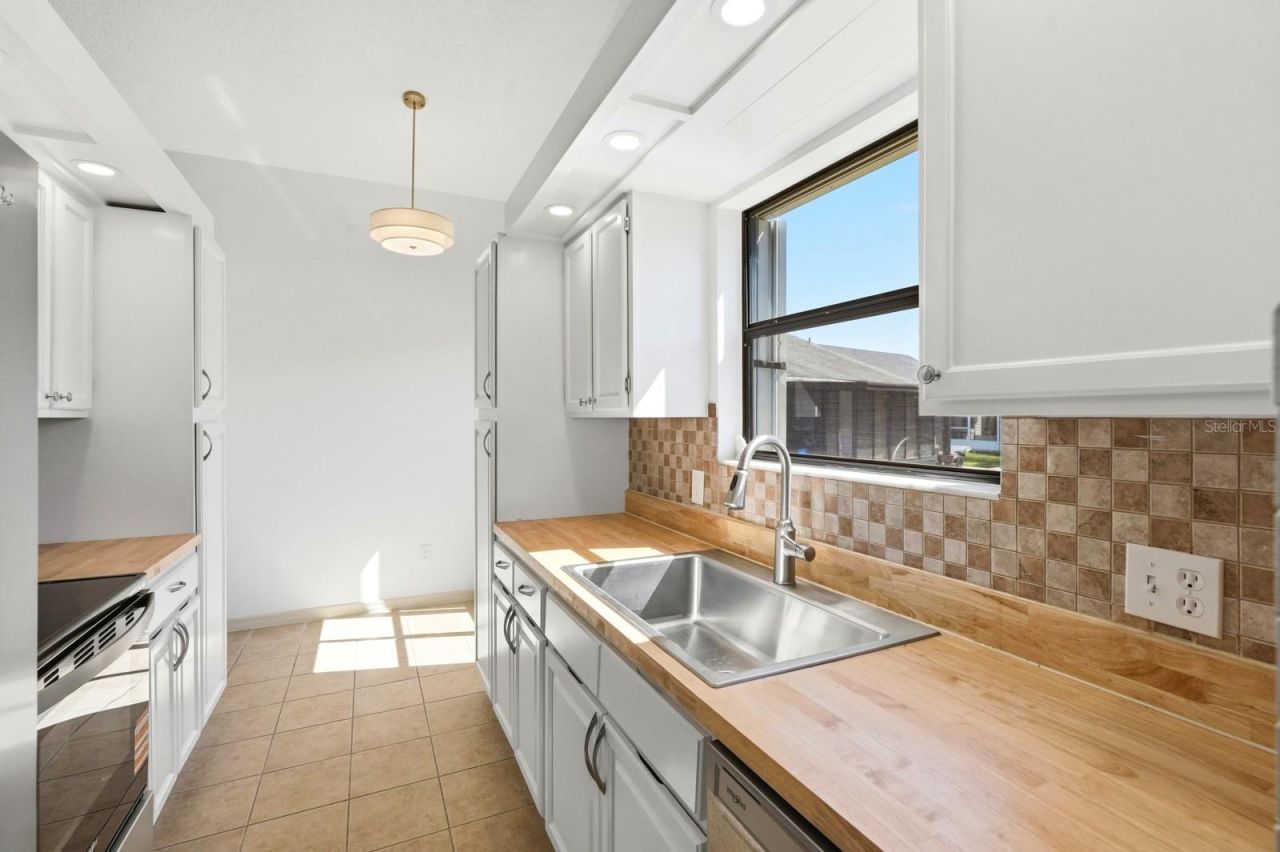 714 Fox Tail Court, New Smyrna Beach, FL 32168 Photo