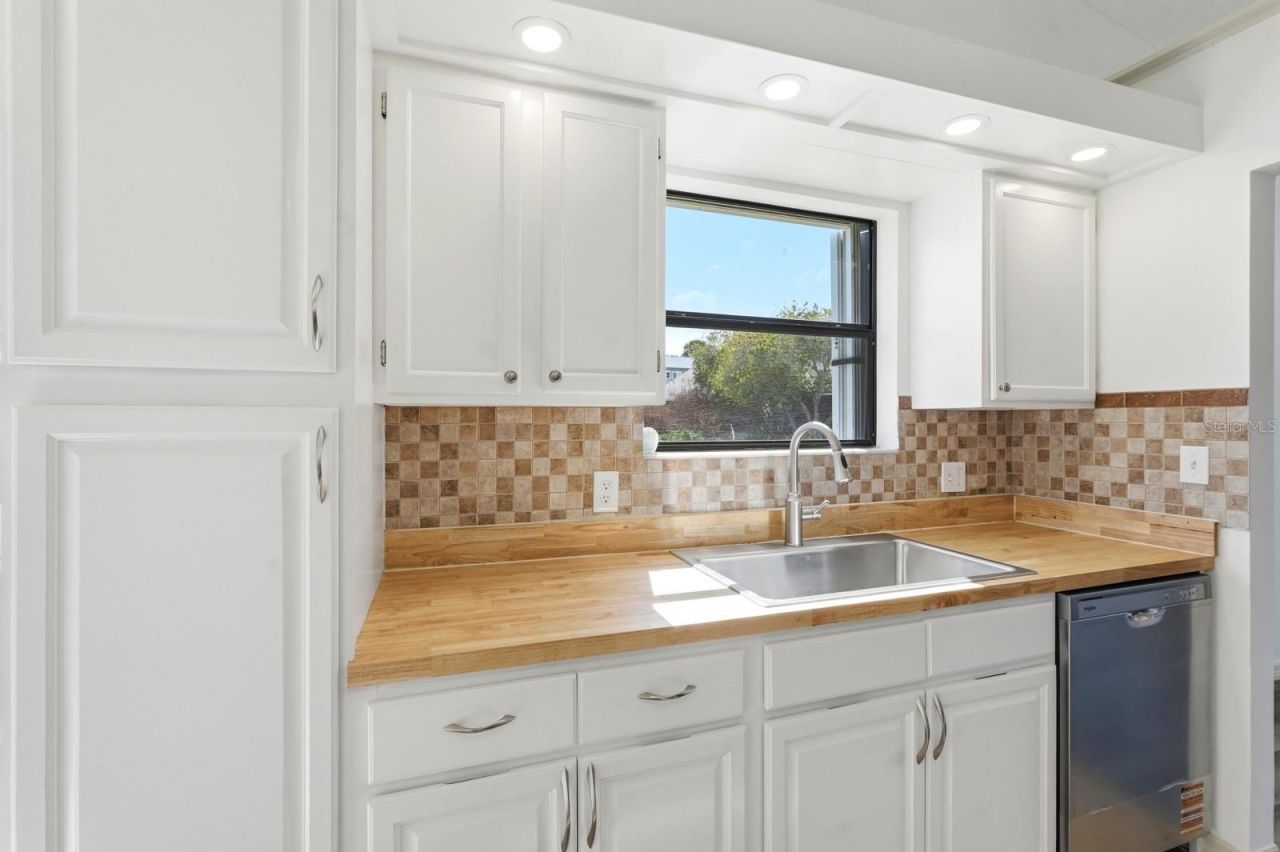 714 Fox Tail Court, New Smyrna Beach, FL 32168 Photo