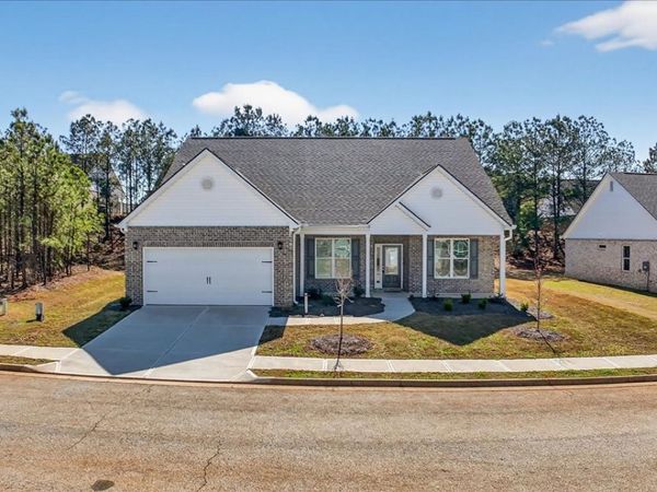 843 Crossroads Court, Social Circle, GA 30025