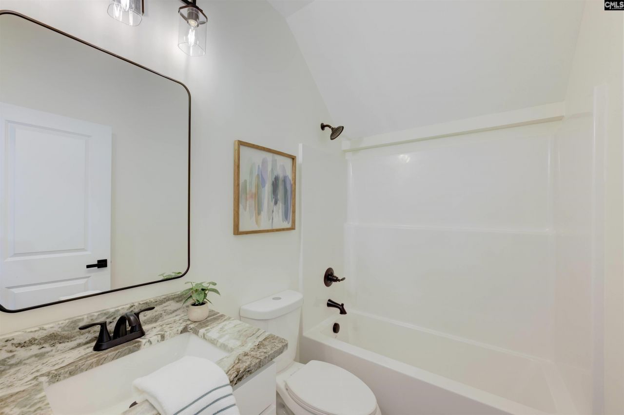 3616 Greenleaf Road  Photo 10