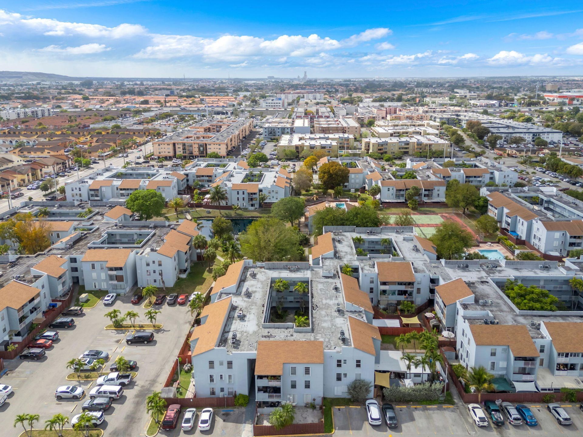 1735 W 60th Street, Unit M307, Hialeah, FL 33012 Photo