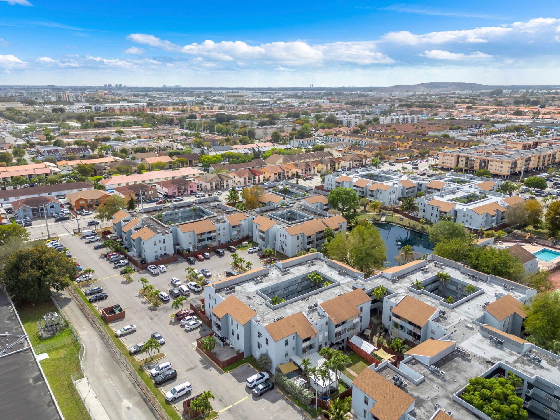 1735 W 60th Street, Unit M307, Hialeah, FL 33012 Photo