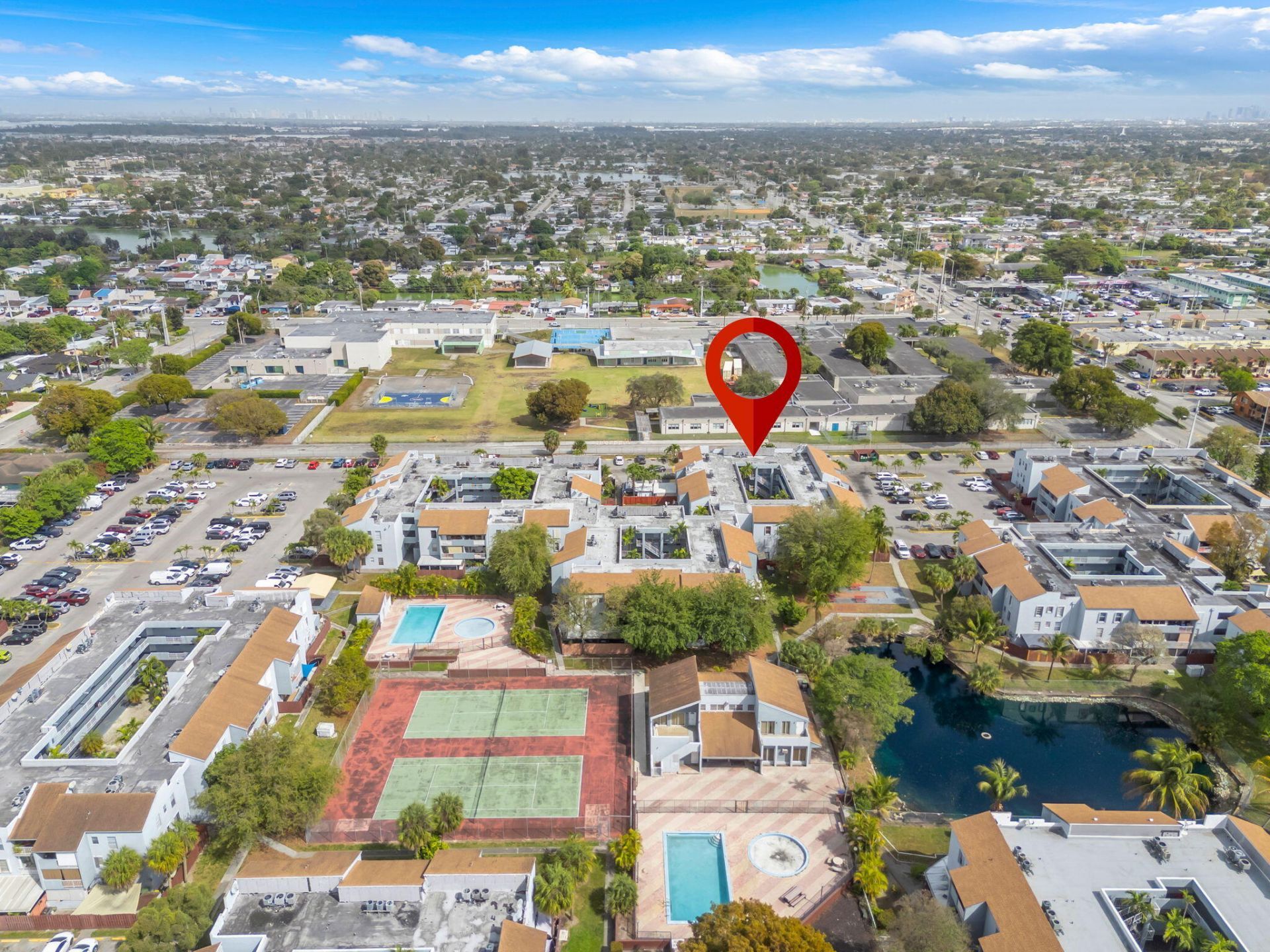 1735 W 60th Street, Unit M307, Hialeah, FL 33012 Photo