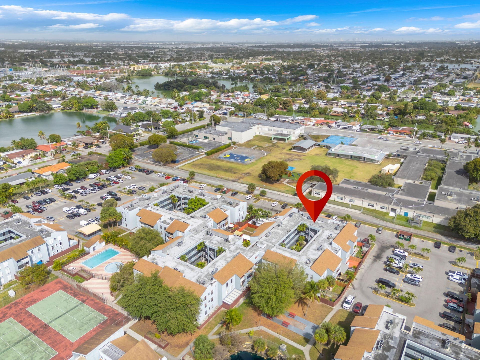 1735 W 60th Street, Unit M307, Hialeah, FL 33012 Photo