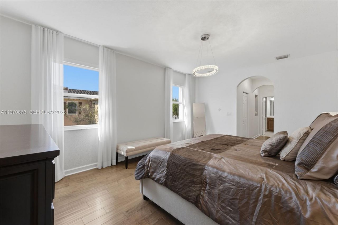 9102 SW 170th Ct, Miami, FL 33196 Photo