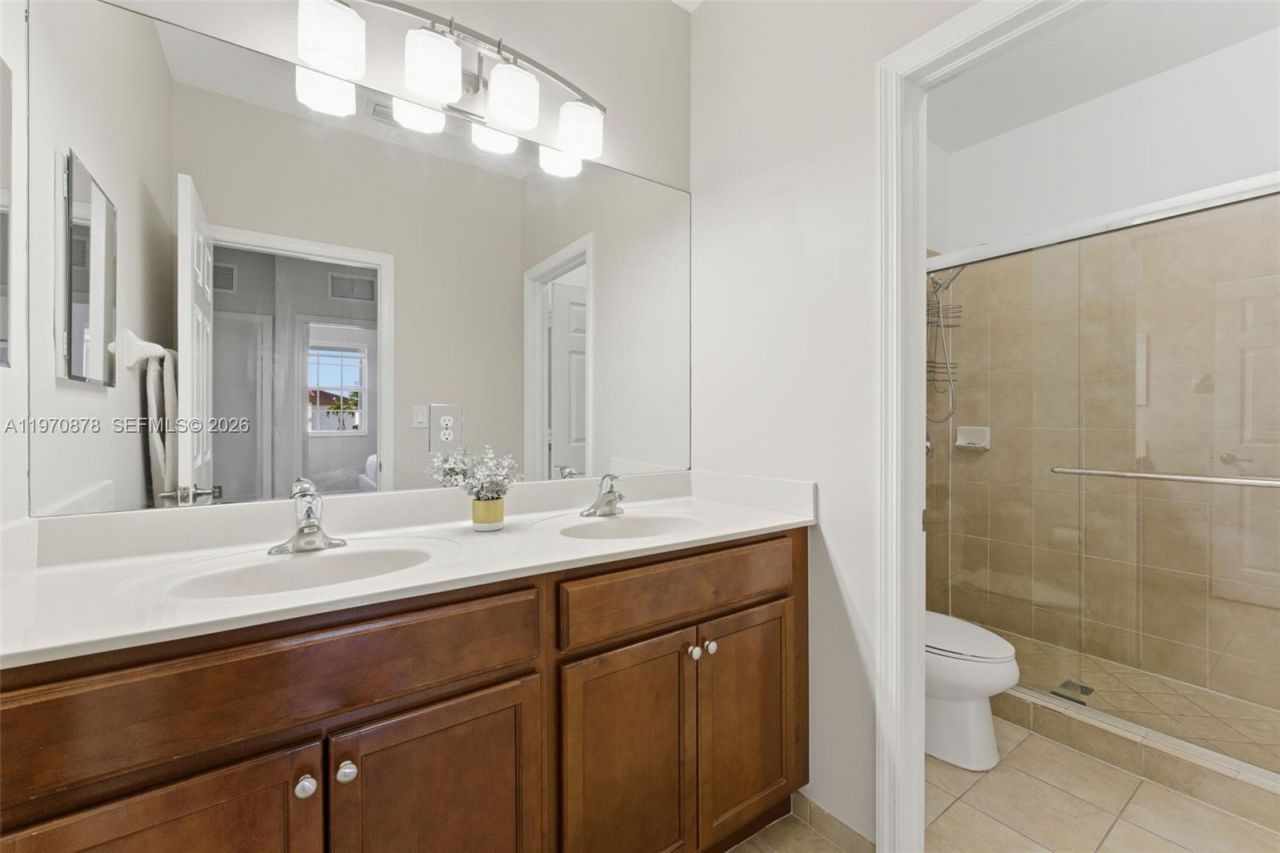 9102 SW 170th Ct, Miami, FL 33196 Photo