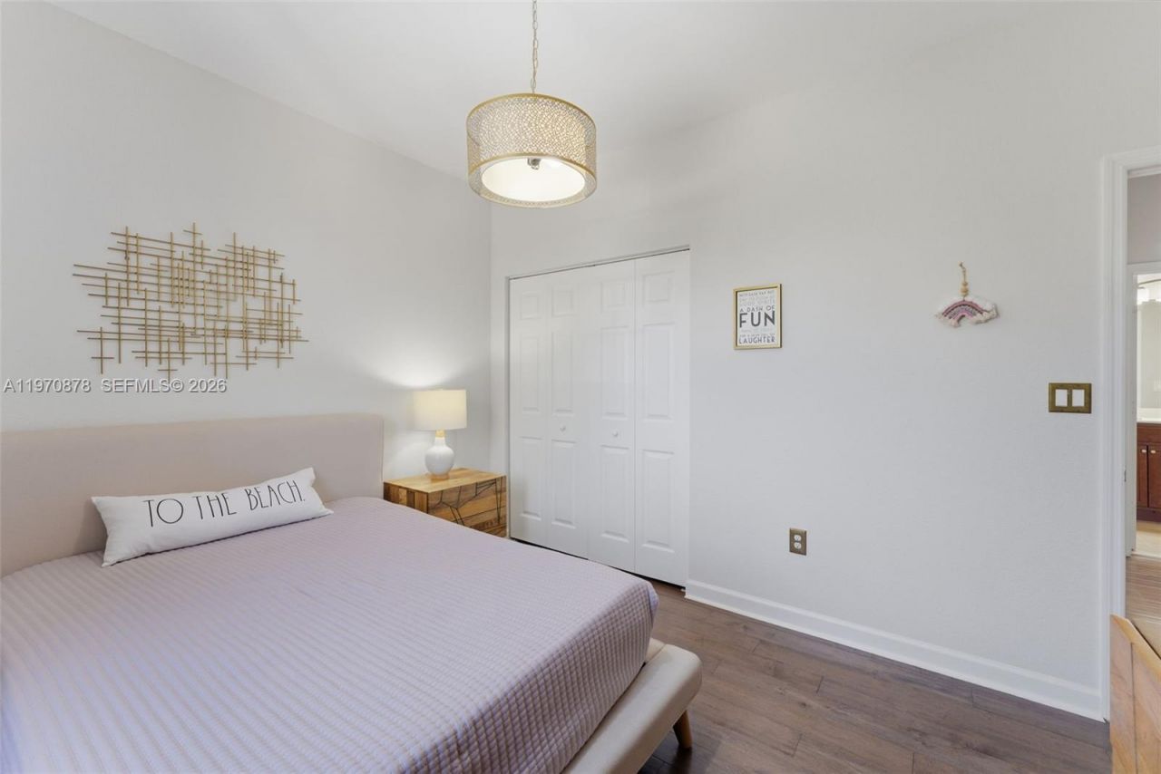 9102 SW 170th Ct, Miami, FL 33196 Photo