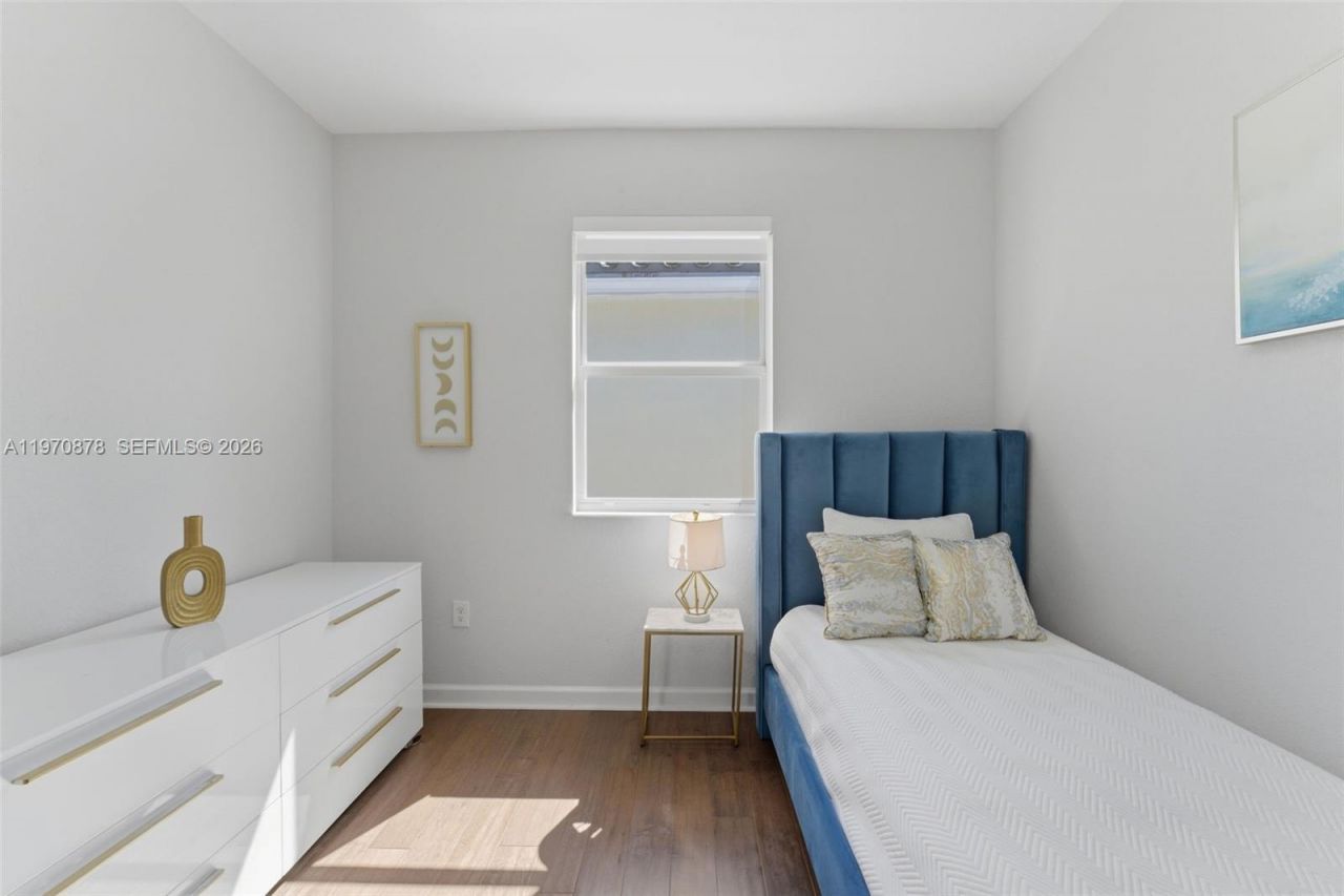 9102 SW 170th Ct, Miami, FL 33196 Photo