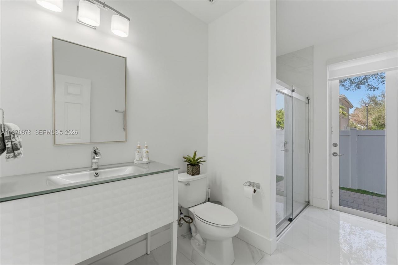 9102 SW 170th Ct, Miami, FL 33196 Photo