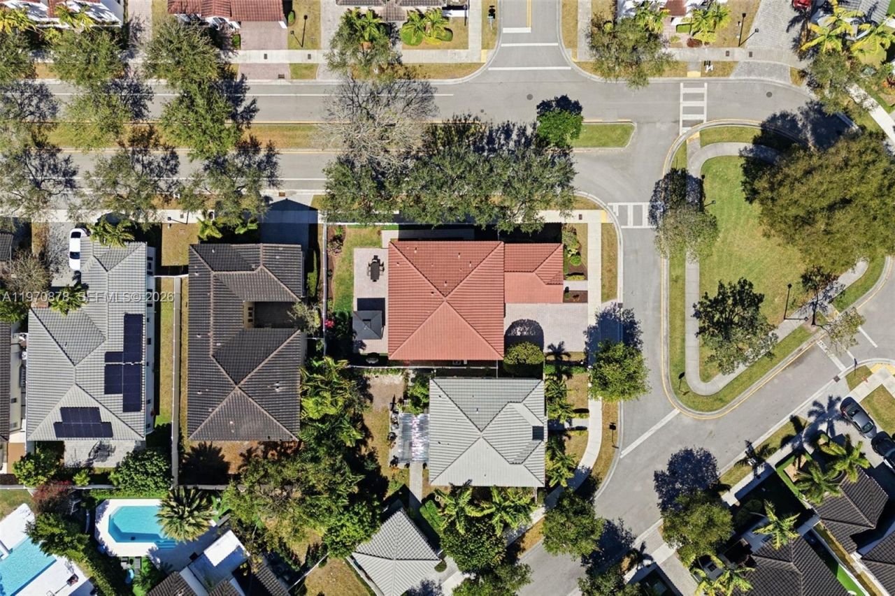 9102 SW 170th Ct, Miami, FL 33196 Photo