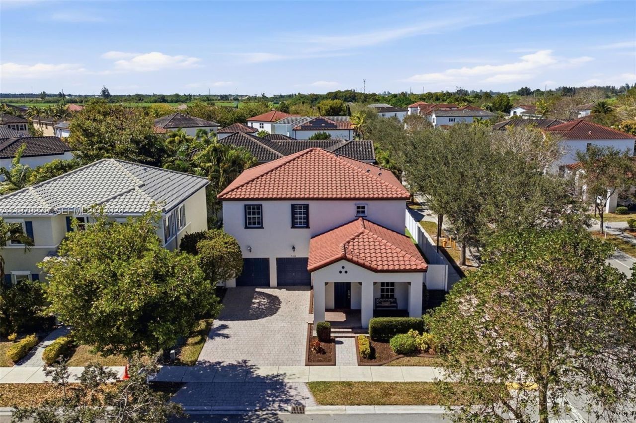 9102 SW 170th Ct, Miami, FL 33196 Photo