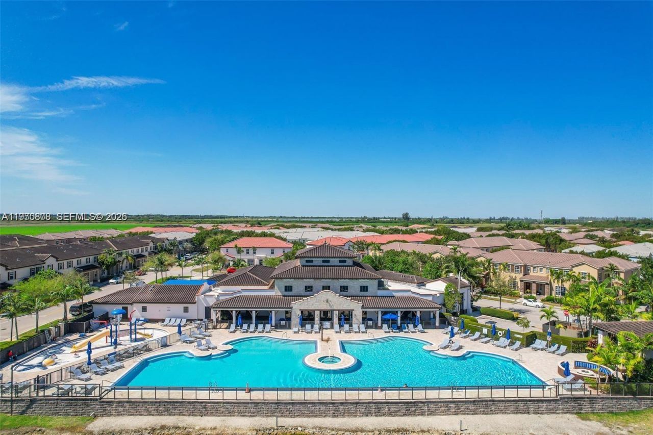 9102 SW 170th Ct, Miami, FL 33196 Photo