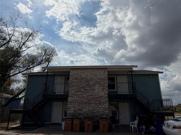 8201 Riverstone DR, Austin, TX 78724