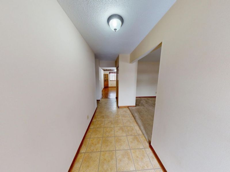 213 Porter Drive, Englewood, OH 45322 Photo 2