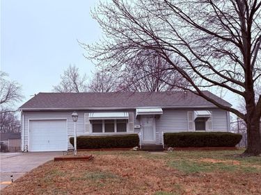 1404 NE 67th Terrace, Gladstone, MO 64118