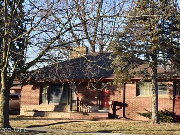1152 Mayflower Avenue, Lincoln Park, MI 48146