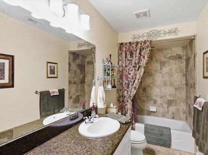 11818 Upper Circle Dr, Grass Valley, CA 95949 Photo