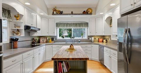 11818 Upper Circle Dr, Grass Valley, CA 95949 Photo