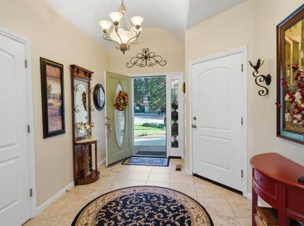 11818 Upper Circle Dr, Grass Valley, CA 95949 Photo