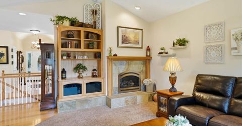 11818 Upper Circle Dr, Grass Valley, CA 95949 Photo
