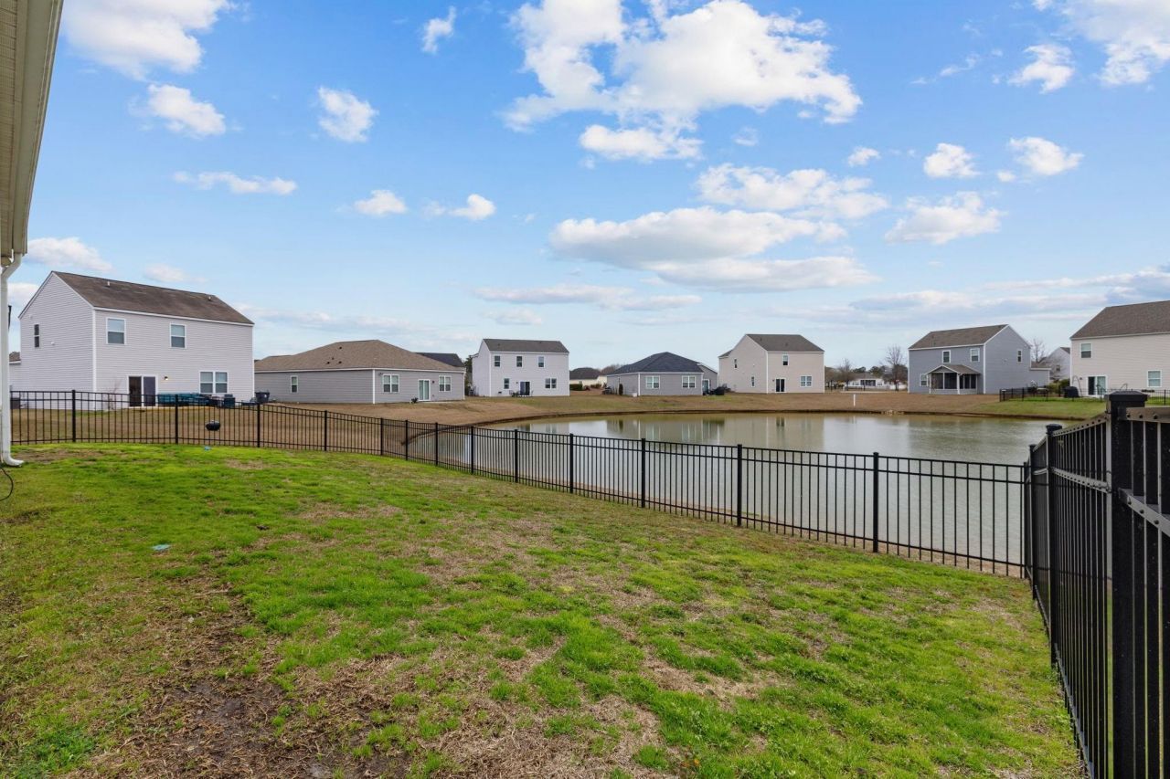 858 Hayes Point Circle Photo 28