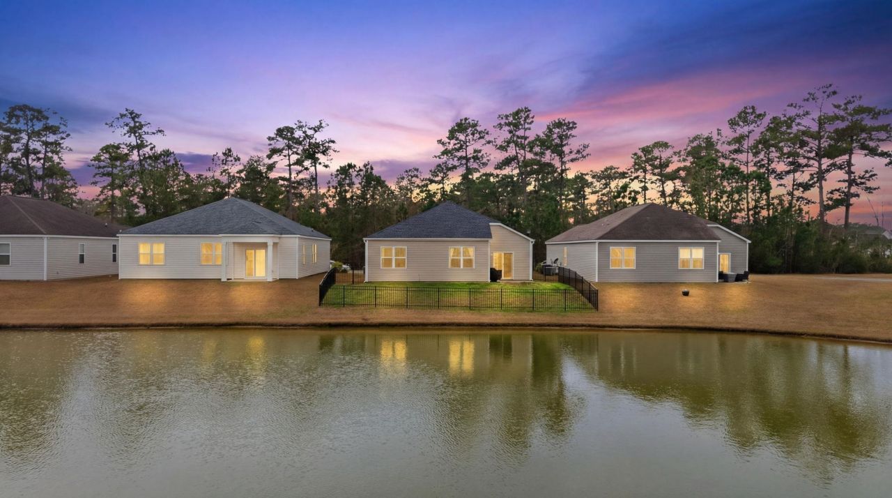 858 Hayes Point Circle Photo 29