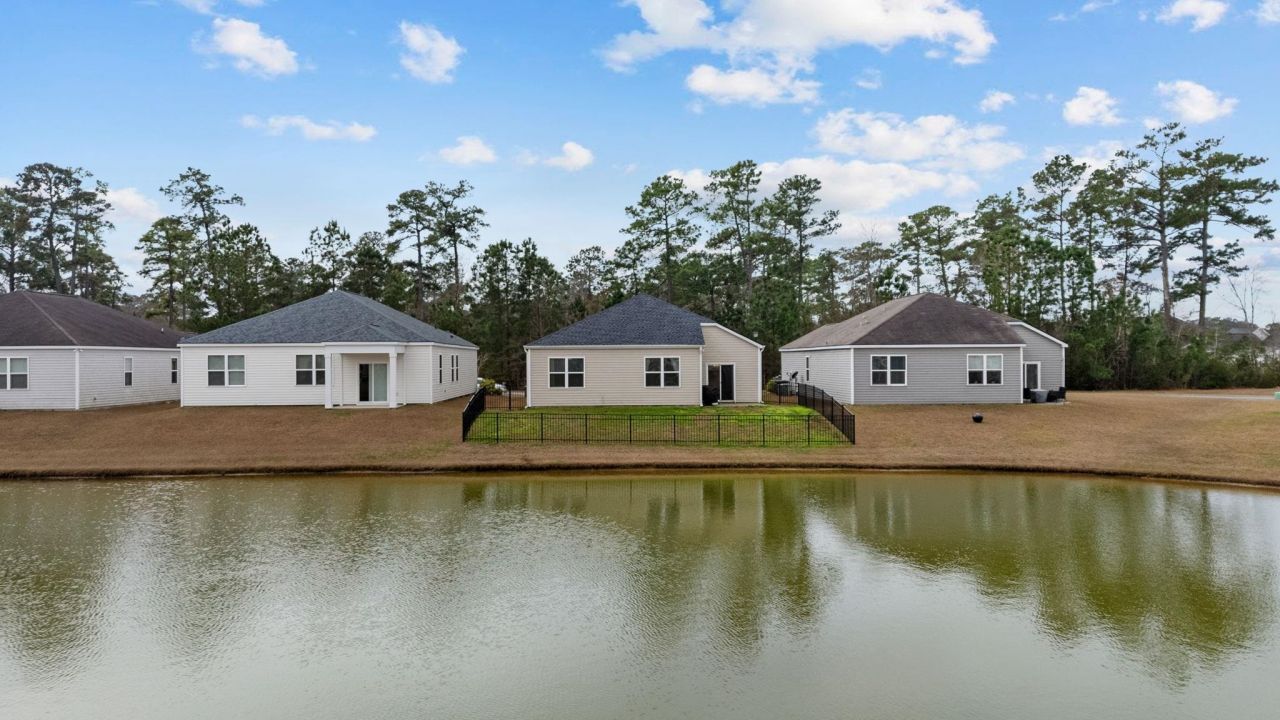 858 Hayes Point Circle Photo 30