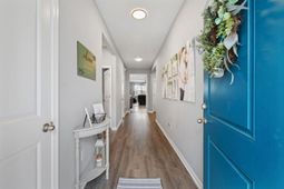 858 Hayes Point Circle photo 4