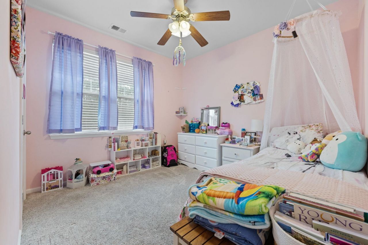 858 Hayes Point Circle Photo 6