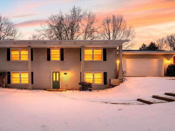 4679 Briarhill Drive, Portage, MI 49024