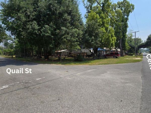 1302 S Center Street, Perry, FL 32348