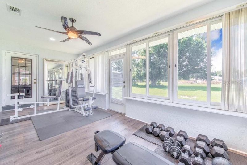 910 Liberty Lane , Auburndale, FL 33823 Photo