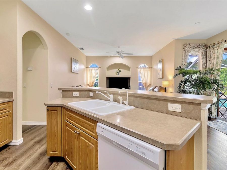 Property Image 46