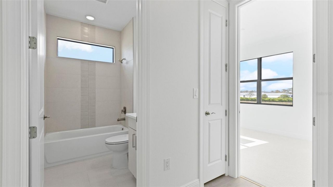 18211 Morgan Drive, Lakewood Ranch, FL 34211 Photo