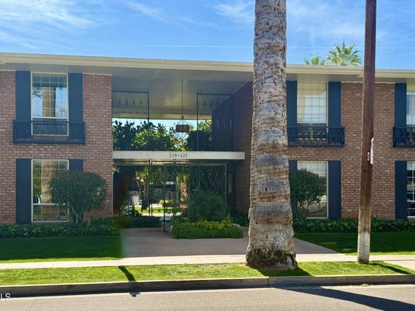 129 E PALM Lane, Unit A, Phoenix, AZ 85004