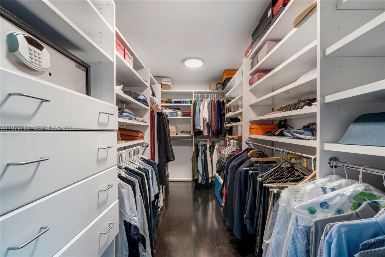 1880 S Bayshore Dr, Miami, FL 33133 Photo