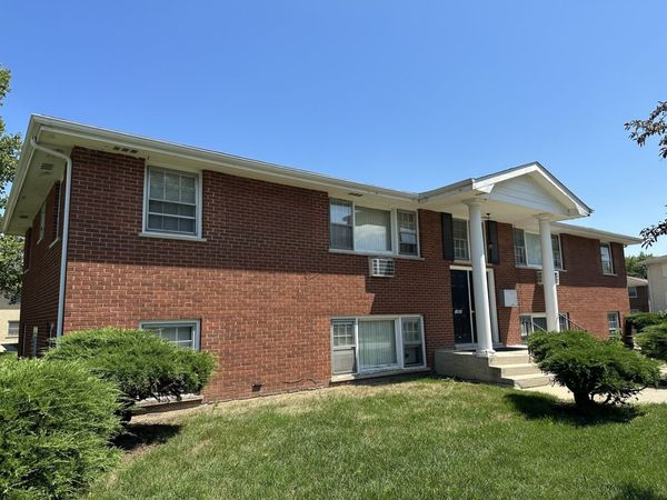 1585 W Station Street , Kankakee, IL 60901